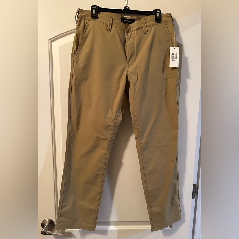 Great chinos, never worn.